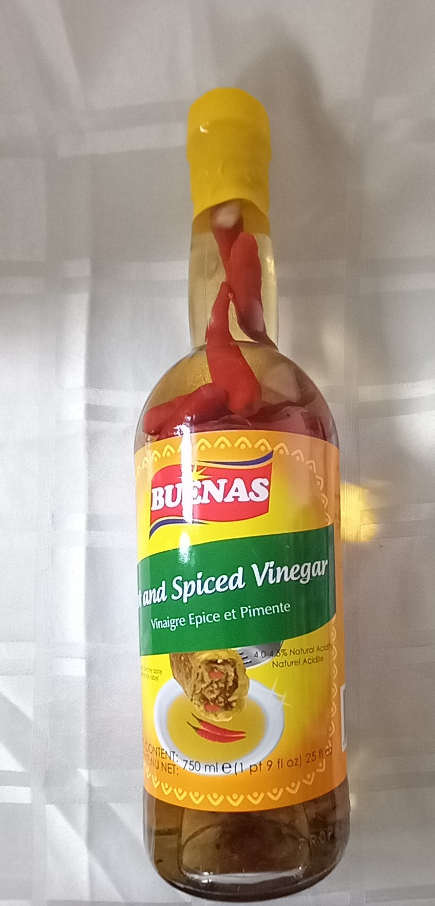 BUENAS HOT AND SPICED VINEGAR 750ml